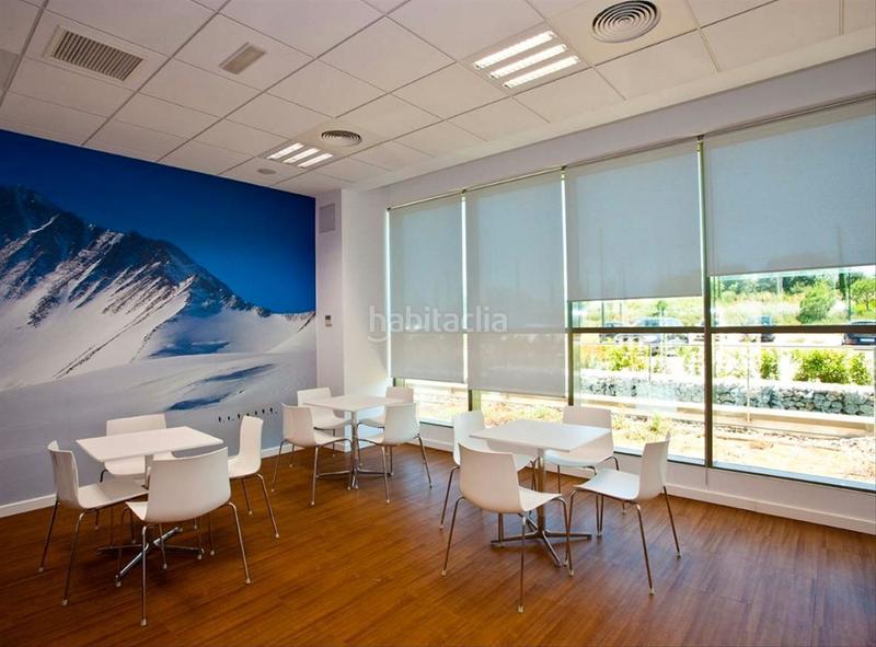 Foto c3c10611-c5ee-4a27-88ad-c97c4d029368. Location bureau avec chauffage dans Volpelleres Sant Cugat del Vallès