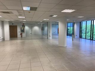 Miete Büro  Carrer d'entença. Edificio exclusivo de oficinas