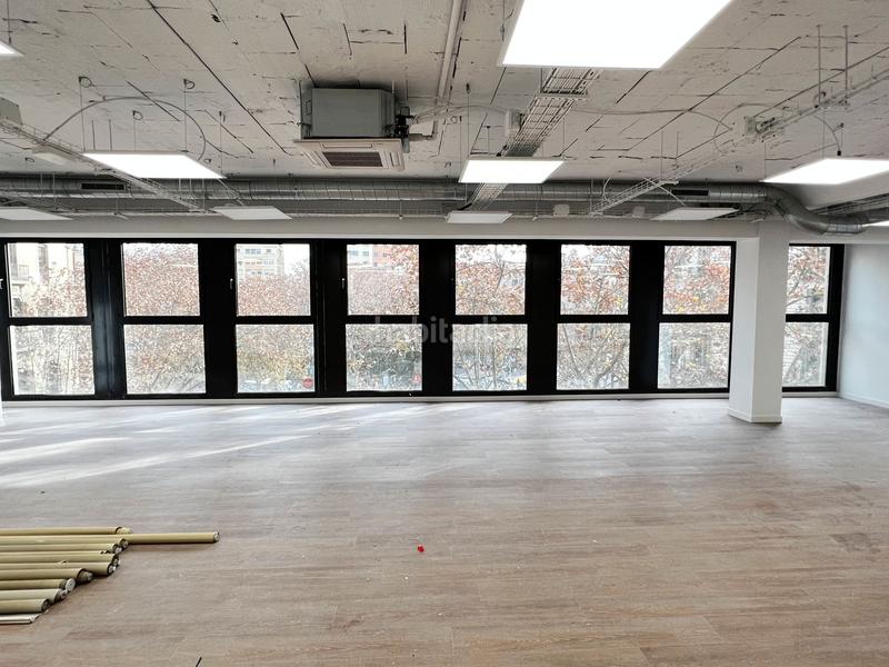 Foto fd2d66c4-1f76-47f6-851a-d2cb6e570269. Location bureau dans Gòtic Barcelona