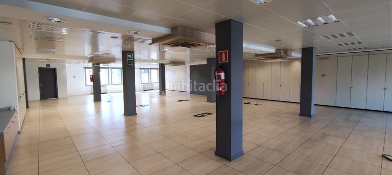 Foto 0715f142-50c8-4b46-a28f-4606191cebaf. Alquiler oficina  muy luminosa en Dreta de l´Eixample Barcelona