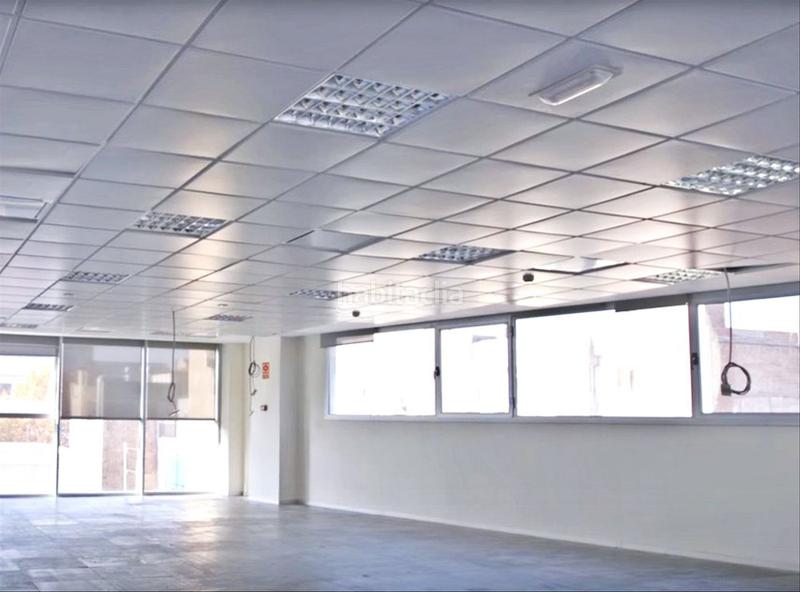 Foto f2b66ff3-8868-4849-925a-add878544d13. Location bureau avec chauffage dans Poblenou Barcelona