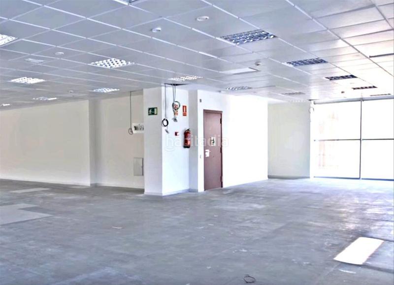 Foto 1a40b650-a959-4d82-be5c-8a879c81820b. Miete büro mit heizung in Poblenou Barcelona