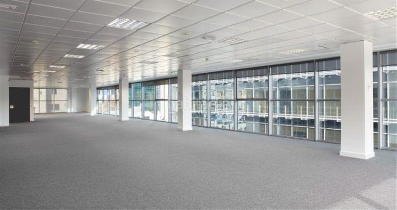 Foto bd895cbf-c966-4ea8-93c2-797a65d7b43d. Miete büro mit heizung in Poblenou Barcelona