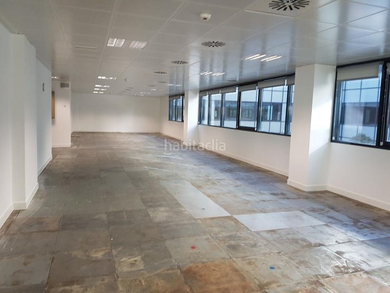 Foto b6cf1ad2-9dba-4869-ba05-99d6c3aeca19. Miete büro mit heizung in Dreta de l´Eixample Barcelona
