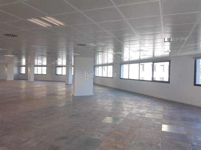 Foto c34bfd6b-3a10-427d-bb05-e746f7b1d388. Miete büro mit heizung in Dreta de l´Eixample Barcelona