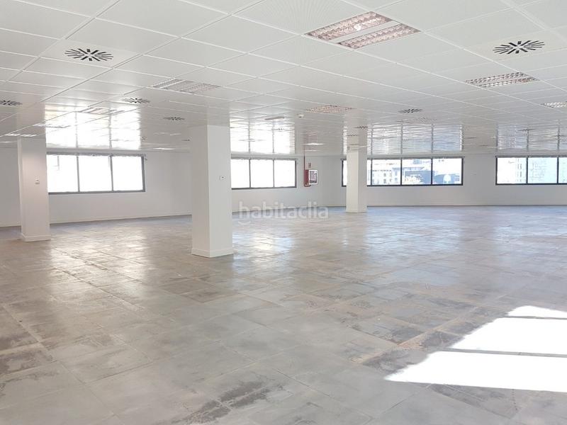Foto 19660cbe-1fa2-4101-bf43-1782f17326ad. Rent office space with heating in Dreta de l´Eixample Barcelona