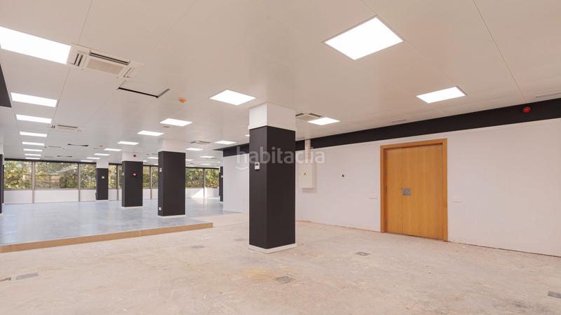 Foto 0fc03248-80ae-43f4-864e-601490598992. Rent office space with heating in Barri de les Corts Barcelona