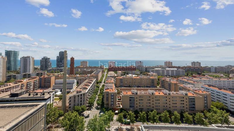 Foto a1c0d0c9-2b22-4bc1-b4bf-62122b2c6887. Lloguer oficina amb calefacció a Diagonal Mar i el Front Marítim del Poblenou Barcelona