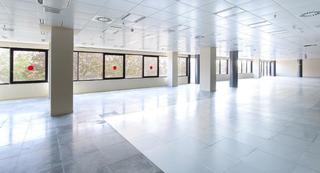 Miete Büro  N/a. En pleno distrito @22