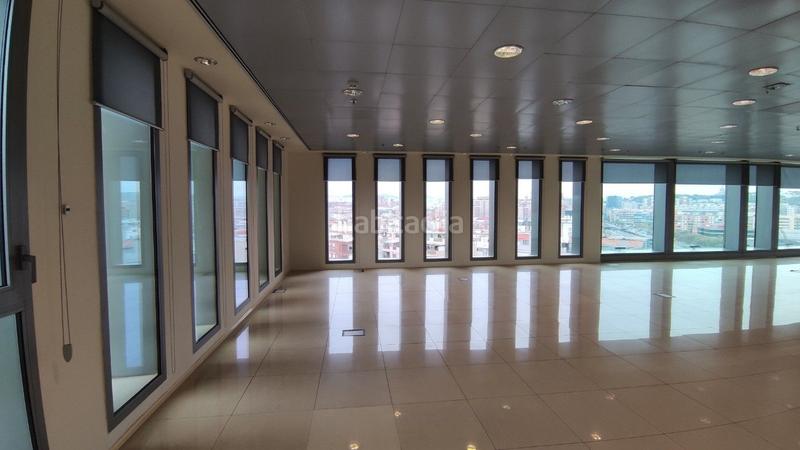 Foto a70b17dc-b050-4ea8-8c2a-19a1ec665451. Miete büro mit heizung in Granvia LH Hospitalet de Llobregat (L´)