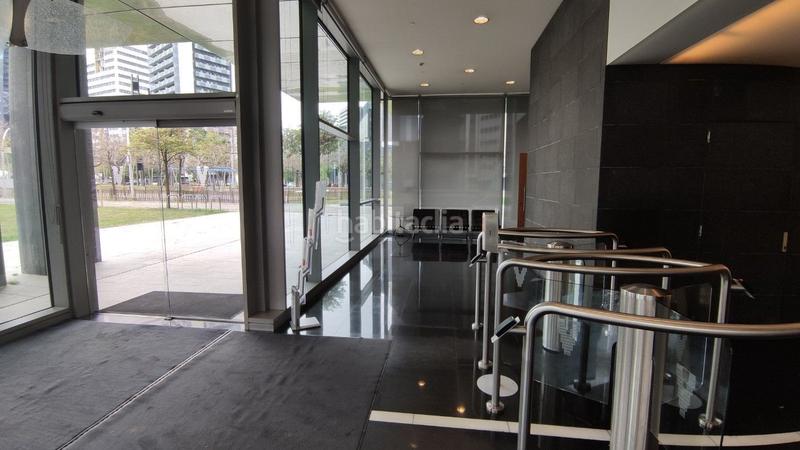 Foto cd1ebb4a-60e0-4577-9a95-0b3fa82f05a4. Miete büro mit heizung in Granvia LH Hospitalet de Llobregat (L´)
