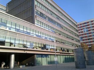 Miete Büro  Carrer de la selva de mar. Oficina lista para entrar