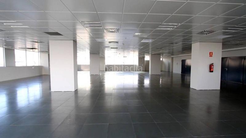 Foto dc1308a2-1b15-4c82-9409-25d99b2cfdec. Location bureau avec chauffage dans Granvia LH Hospitalet de Llobregat (L´)