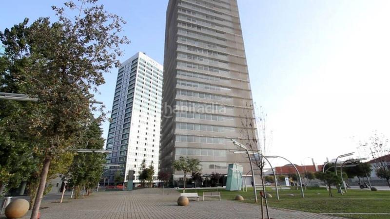 Foto 57b5e1b3-c843-4d52-8307-53584539ec71. Miete büro mit heizung in Granvia LH Hospitalet de Llobregat (L´)