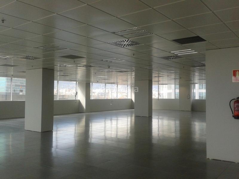 Foto 70272f03-7045-4d4d-85f7-e13a531e4307. Miete büro mit heizung in Granvia LH Hospitalet de Llobregat (L´)
