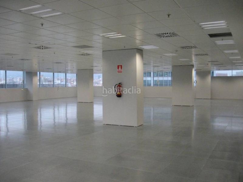 Foto 09c0613d-6226-4a9b-9bca-29cc66148f6c. Rent office space with heating in Granvia LH Hospitalet de Llobregat (L´)