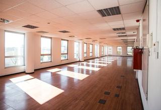 Location Bureau  Carrer dels motors. Oficina lista para entrar