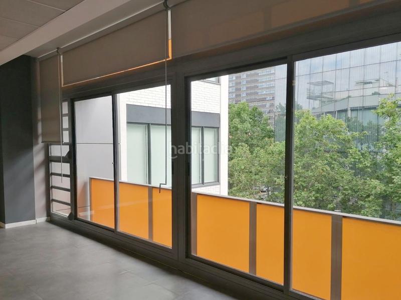 Foto 449df65f-8b1d-4f46-bada-1dce2c773a55. Alquiler oficina terraza de uso compartido en El Parc i la Llacuna del Poblenou Barcelona