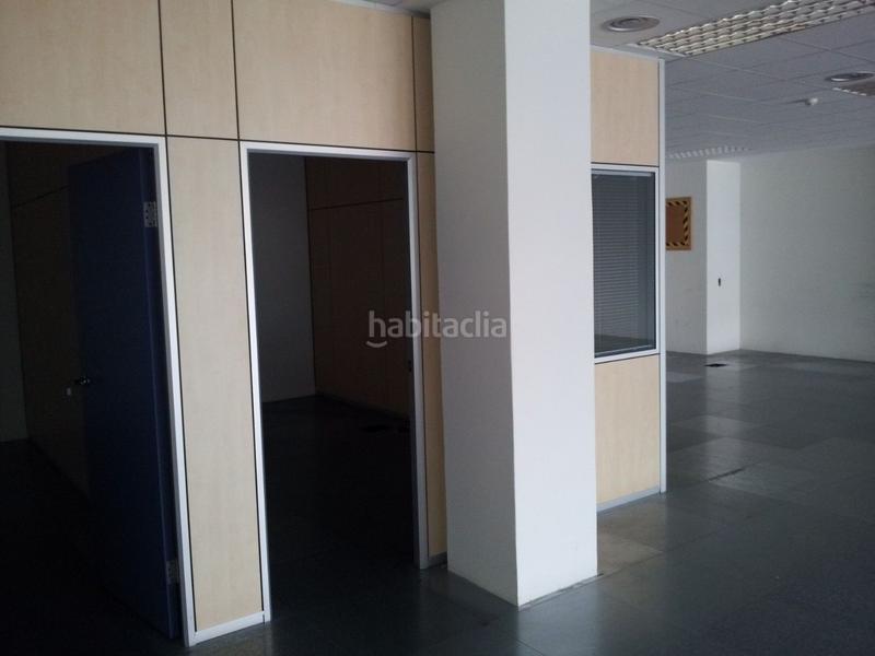 Foto 11d7b9de-ef7d-4707-8079-49e72db3fe03. Location bureau avec chauffage dans El Parc i la Llacuna del Poblenou Barcelona