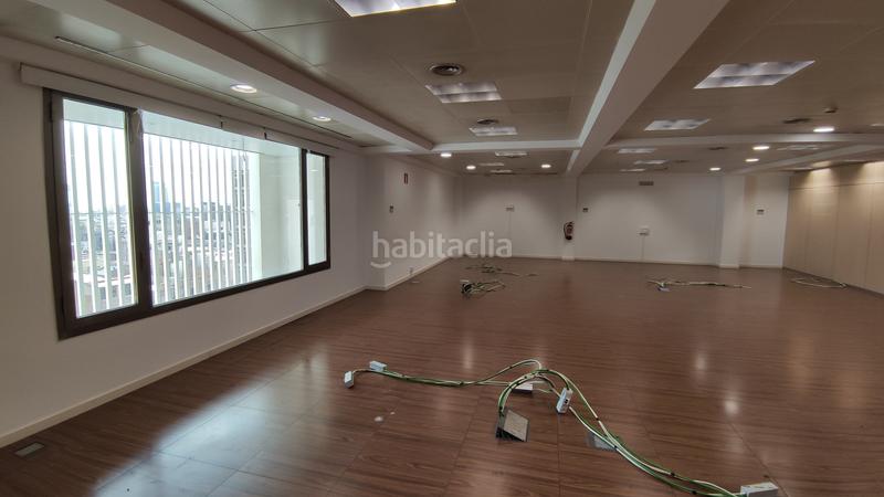 Foto 08a63c41-d04b-4dcd-9e0a-e96e5eca4639. Lloguer oficina amb calefacció a Gòtic Barcelona