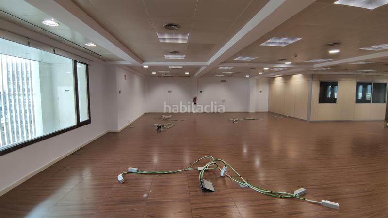 Foto 39c47748-de08-4b38-adb8-33189e3cbe27. Location bureau avec chauffage dans Gòtic Barcelona