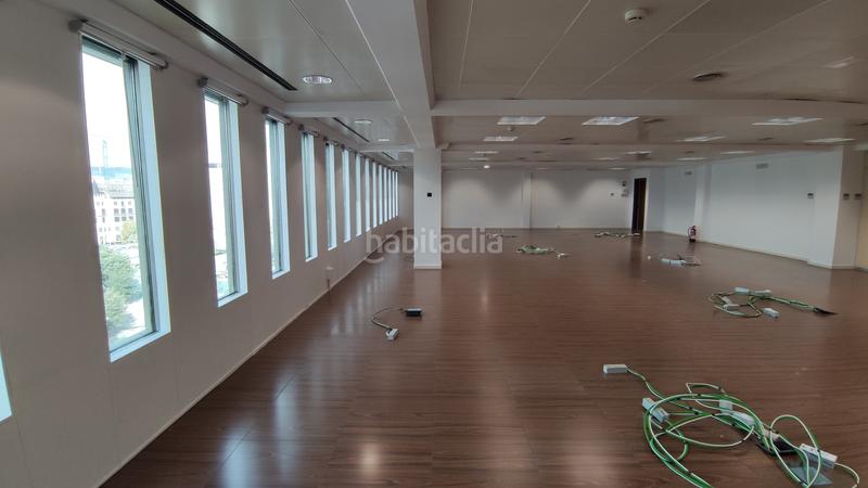 Foto 5f3a0155-2a5d-4498-8be5-3062c299bf21. Location bureau avec chauffage dans Gòtic Barcelona