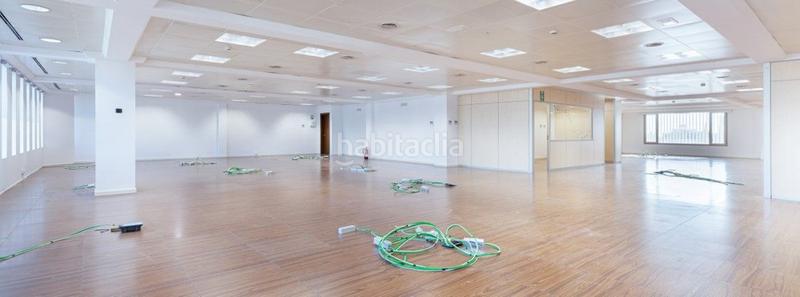 Foto ecc441c6-ace3-40d7-885c-4619a165ba78. Location bureau avec chauffage dans Gòtic Barcelona