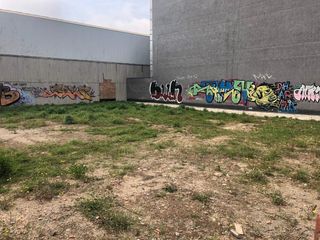 Industrial plot in Almeda - El Corte Inglés. Terreno en p.i solanes