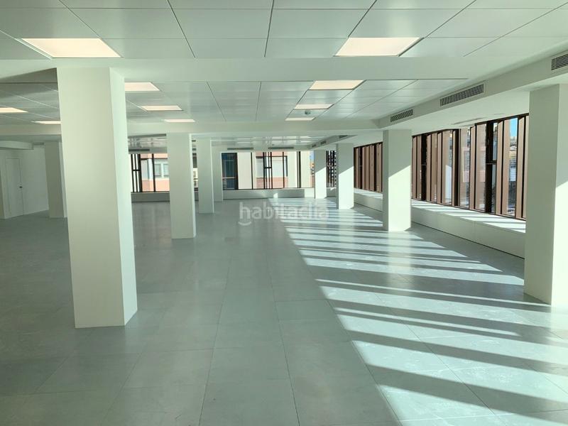 Foto df5684f0-722b-4415-9cec-443510186608. Miete büro mit heizung in Barri de les Corts Barcelona