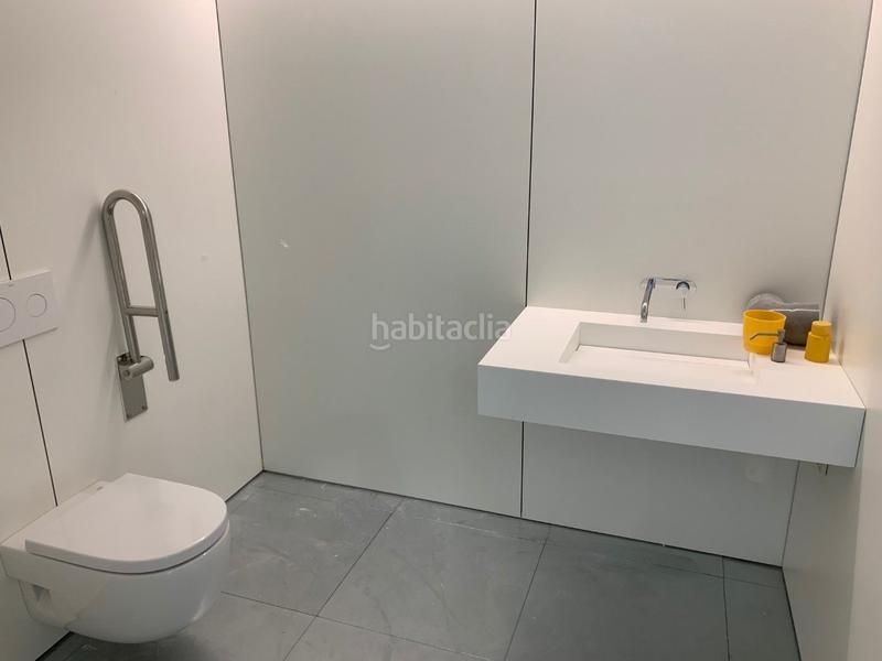 Foto 15923364-19b7-4020-814b-e39e5fd219be. Rent office space with heating in Barri de les Corts Barcelona