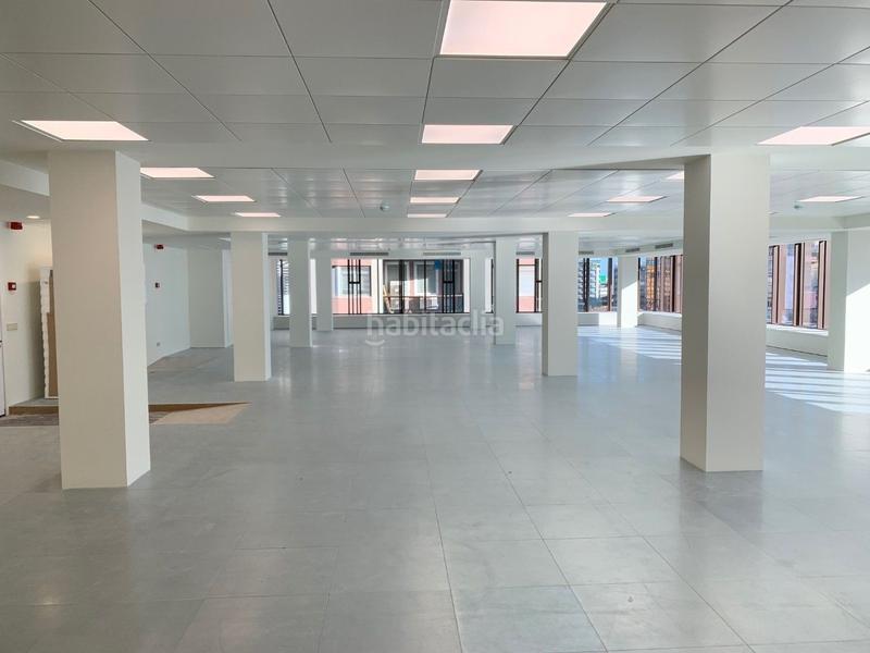 Foto 572ec269-e554-4b76-9ed7-99d0cb65bb81. Rent office space with heating in Barri de les Corts Barcelona