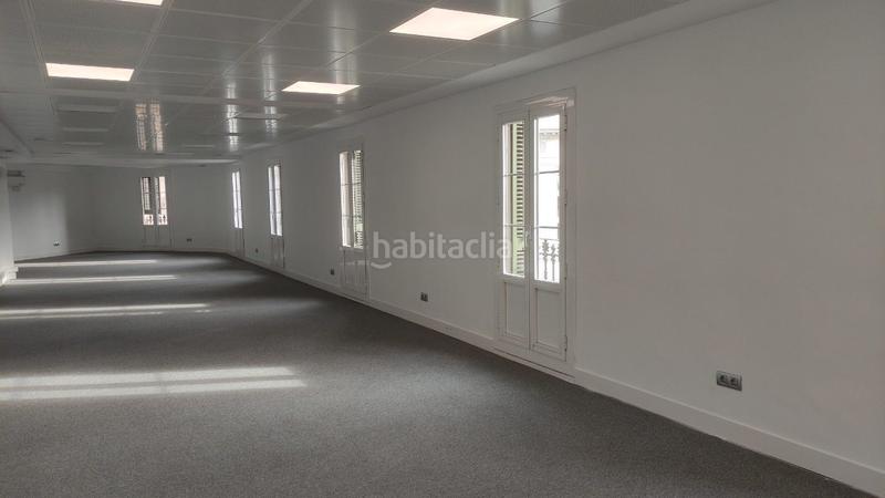 Foto 071f486c-983f-4614-bf62-d86ec3f7cb94. Rent office space with heating in Dreta de l´Eixample Barcelona