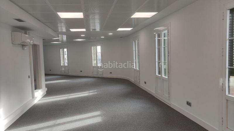Foto 1c2f4f2c-e111-41f3-9fe8-1ace6c69923a. Rent office space with heating in Dreta de l´Eixample Barcelona