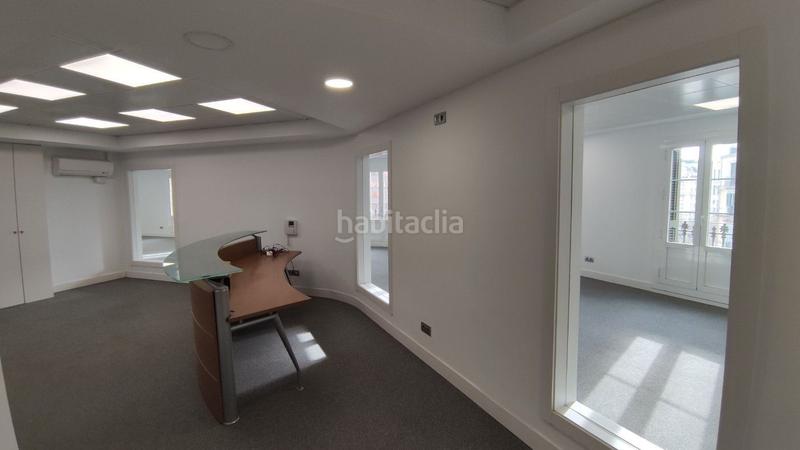 Foto 26c52823-2ed8-4a0e-b30f-b9477cf699c9. Rent office space with heating in Dreta de l´Eixample Barcelona