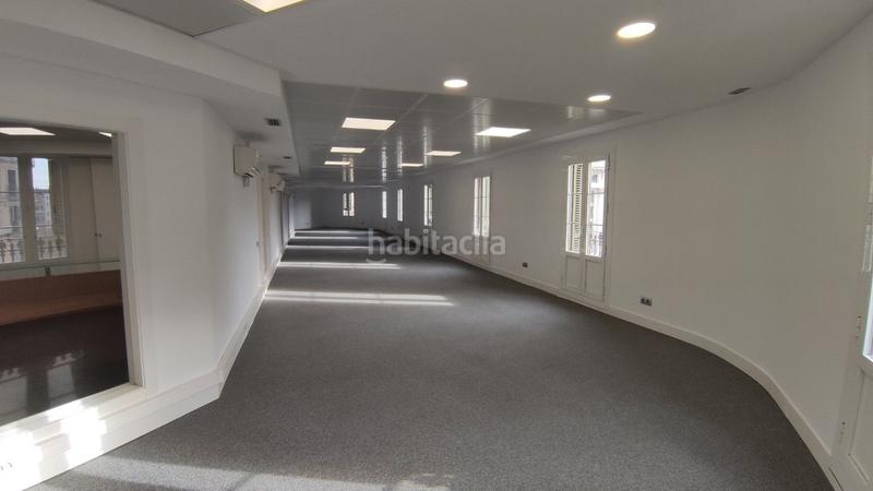Foto 9072837f-b87e-4d4a-aa1c-fac6507d9206. Rent office space with heating in Dreta de l´Eixample Barcelona
