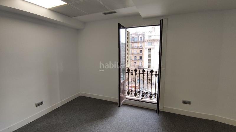 Foto e9a63e80-774b-44ed-a397-6bc8f9a94b1b. Rent office space with heating in Dreta de l´Eixample Barcelona