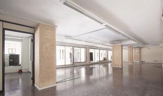 Miete Büro  Carrer de roger de flor. Cerca de arc de triomf