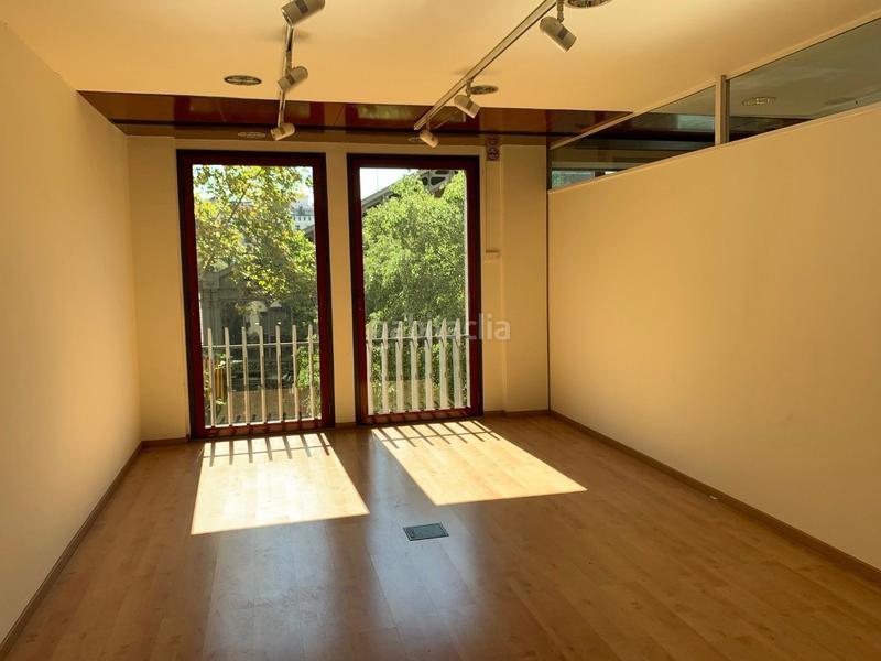 Foto c6080a28-e76f-452a-b4c2-bfee622b2b11. Location bureau avec chauffage dans Dreta de l´Eixample Barcelona
