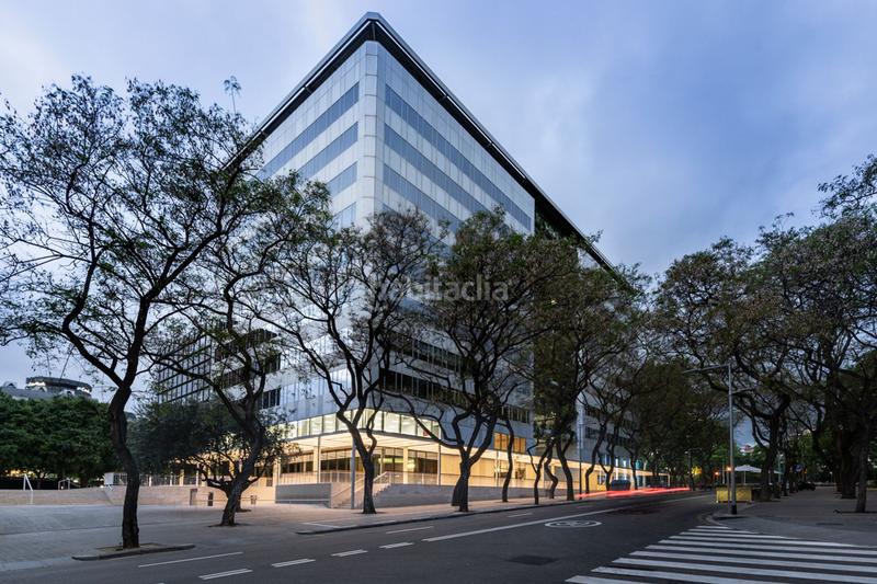 Foto 65147cf8-0d2e-4a93-a023-a9ae320179ad. Miete büro mit heizung in Barri de les Corts Barcelona