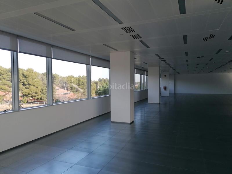 Foto 2dd68b73-53f8-4e11-b7cb-cbe2edbe346f. Alquiler oficina en Volpelleres Sant Cugat del Vallès