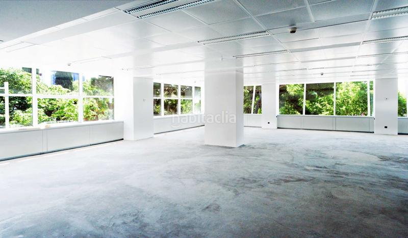 Foto 41b31c42-9bac-4243-930d-628ba6623f8e. Miete büro mit heizung in Pedralbes Barcelona