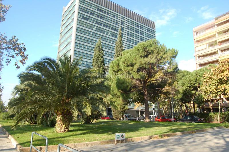 Foto 142a6366-4ff2-4efe-b546-86a7067c3019. Alquiler oficina en Pedralbes Barcelona