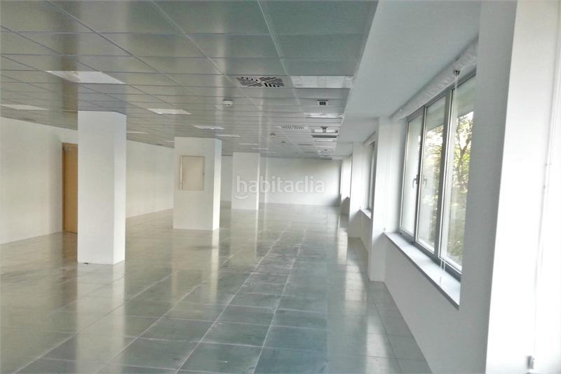 Foto 53232091-2b1c-4873-8aff-3082013a9d9e. Location bureau avec chauffage dans Barri de les Corts Barcelona