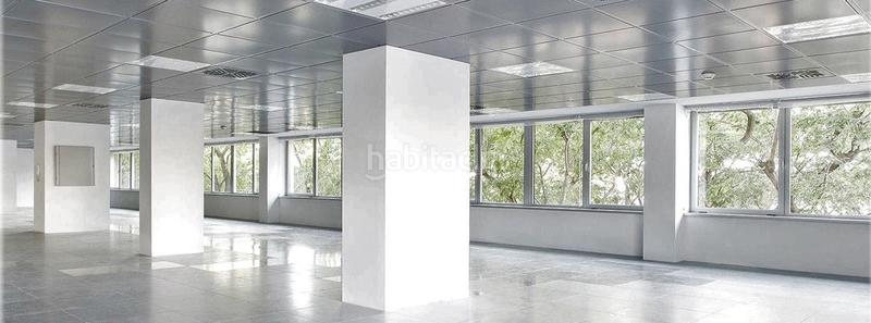 Foto ca51b308-e05f-44d5-b356-0fb09cda1156. Location bureau avec chauffage dans Barri de les Corts Barcelona