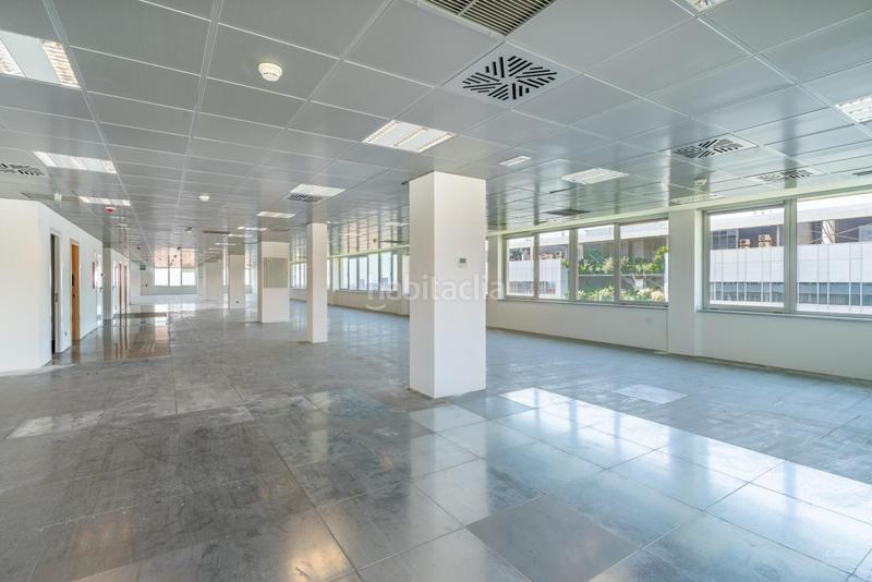 Foto 48913e8d-0334-448d-bbd3-f6bdd0d2b648. Rent office space with heating in Barri de les Corts Barcelona