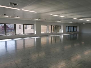 Location Bureau  Avinguda diagonal