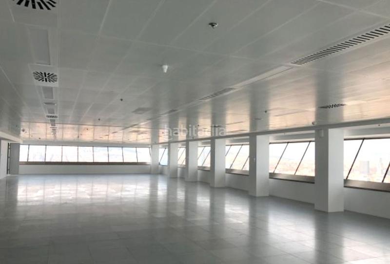 Foto a576f921-f0cd-46ee-b0b6-687c737f8676. Miete büro mit heizung in Barceloneta Barcelona