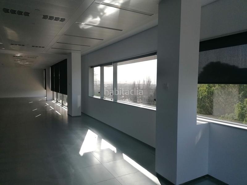 Foto b43e34e0-5e4b-422c-801a-c7c72be28d03. Rent office space with heating in Volpelleres Sant Cugat del Vallès