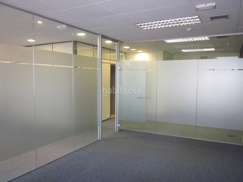 Foto 000dd9dc-8053-43aa-a8e5-2f78ff0b1a44. Miete büro in Hostafrancs Barcelona