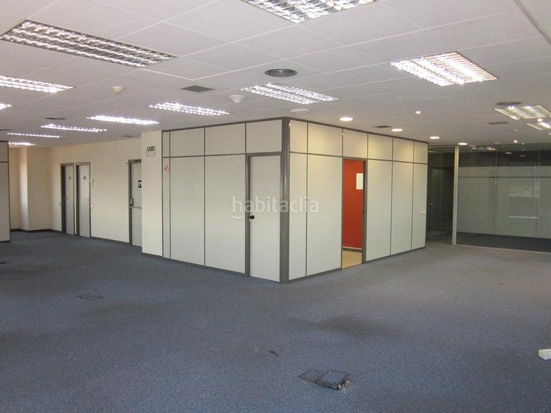 Foto d7612f56-ebd2-4ccc-ba89-f319fae10de2. Miete büro in Hostafrancs Barcelona